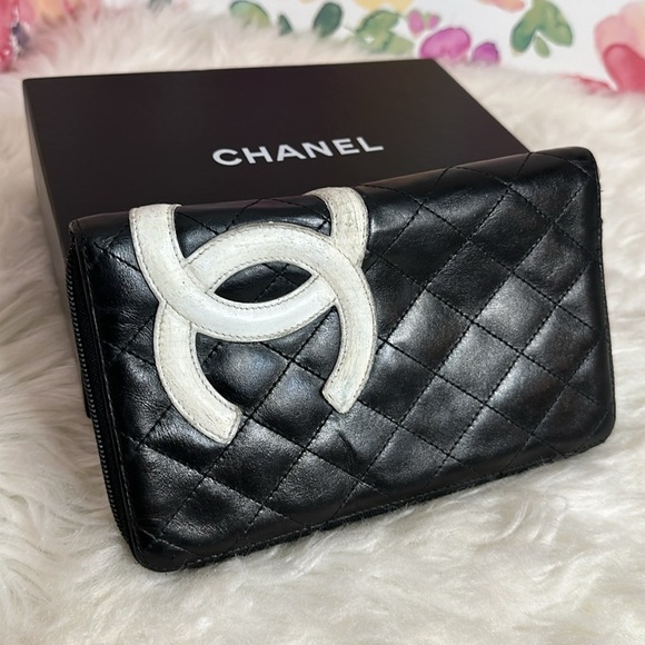 💯Authentic Calfskin Cambon Zip Around Organizer Wallet Black White 🍀 - Picture 6 of 17